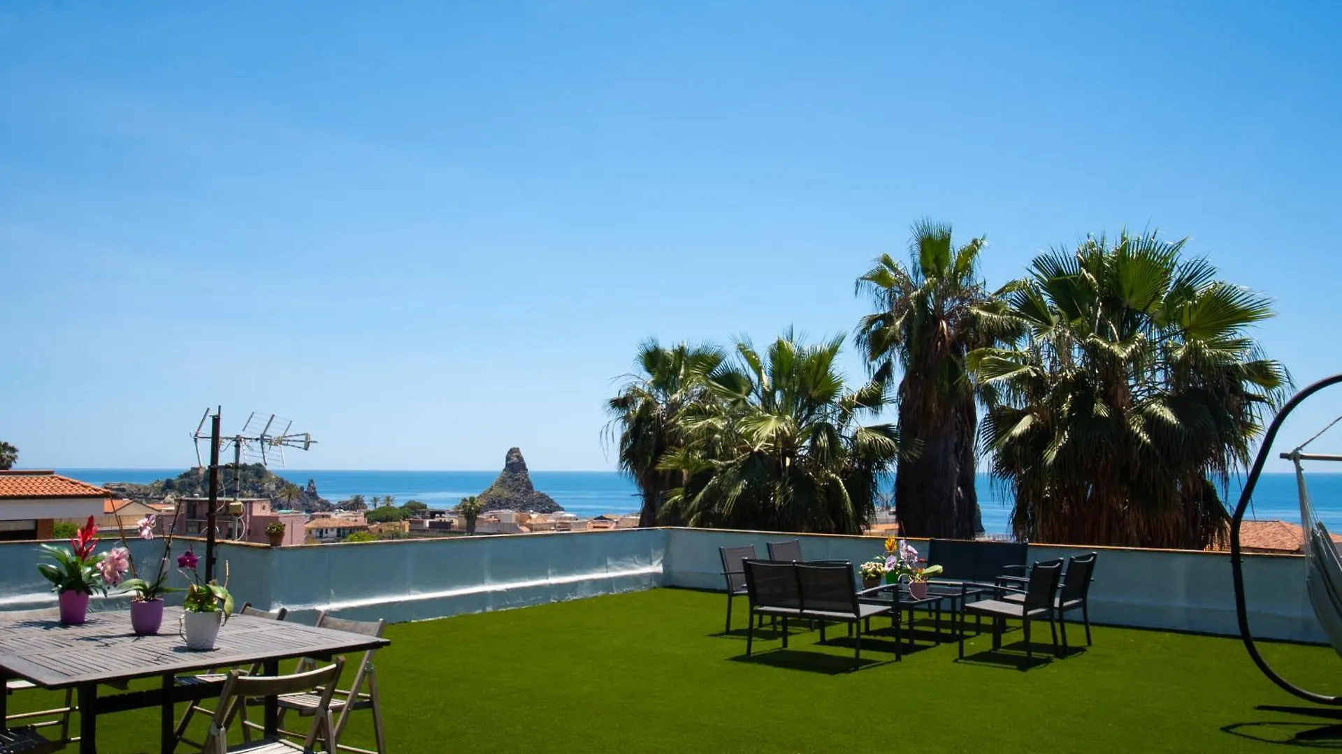 Silvanae Apartment Aci Trezza Italy