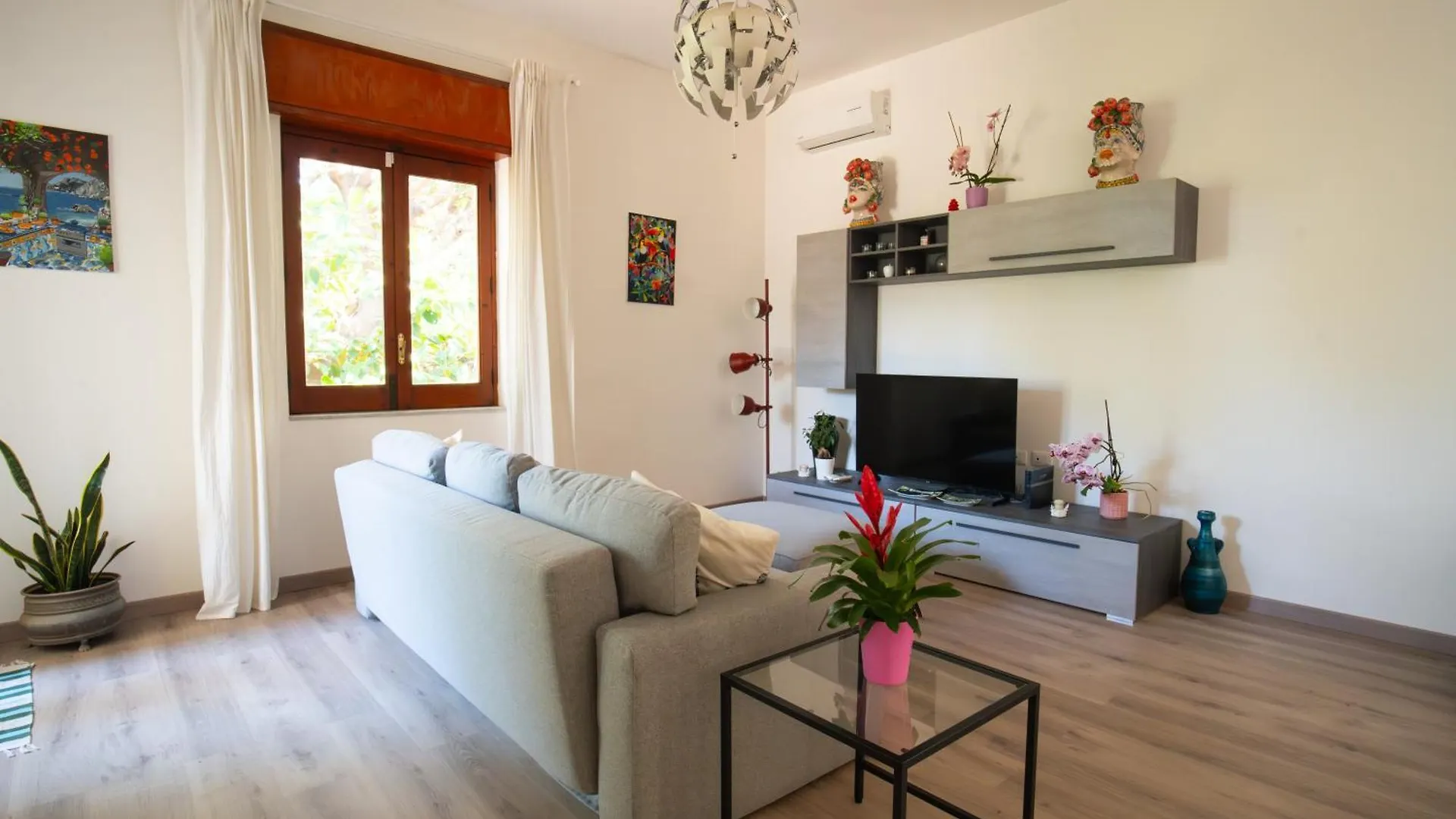 Silvanae Apartment Aci Trezza 0*,