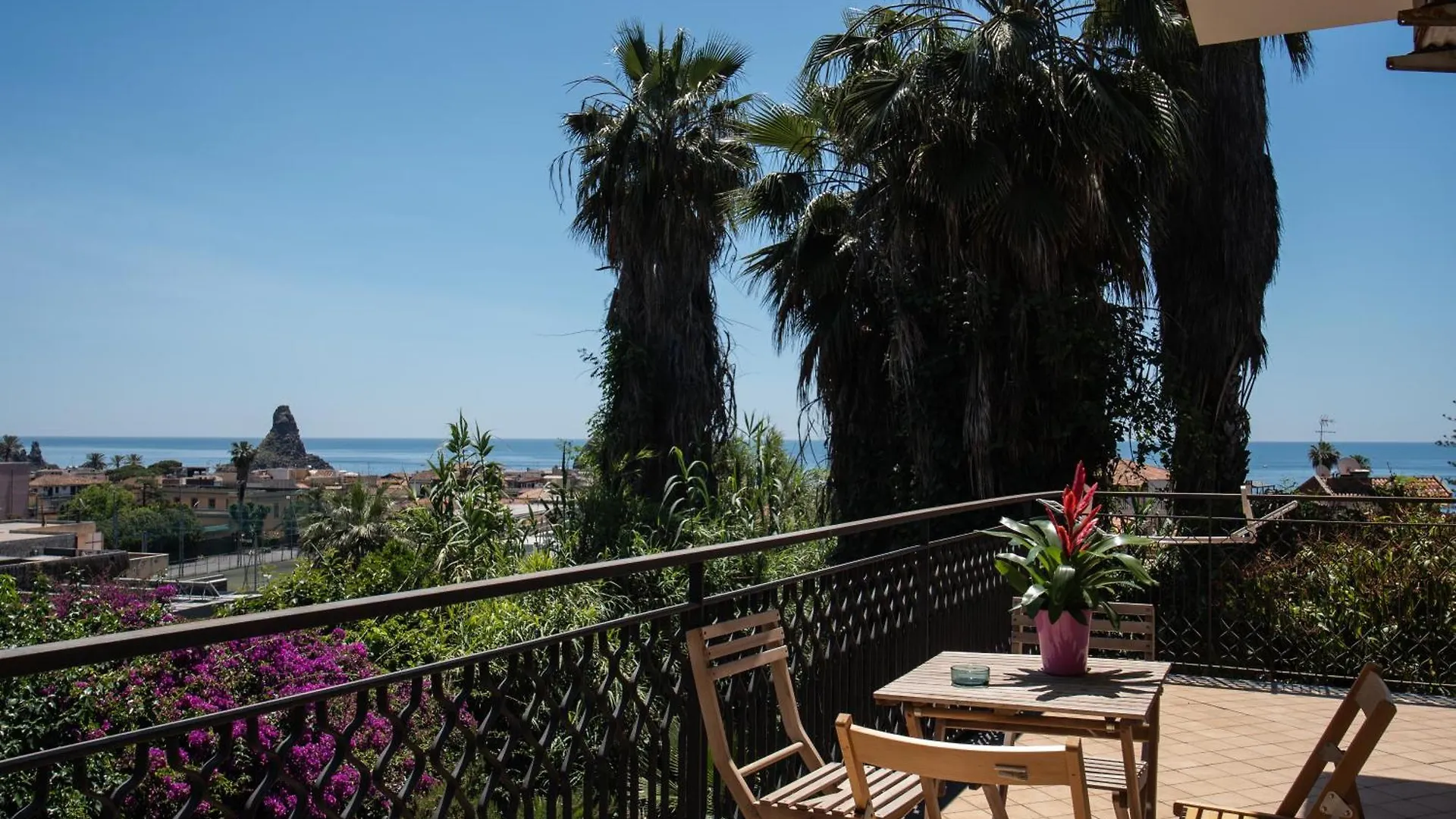 Silvanae Apartment Aci Trezza 0*,